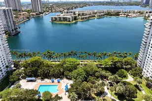 2801 NE 183rd St, Aventura, FL 33160 - Photo 13