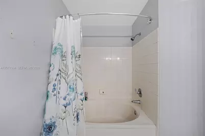 29 Simonton Cir #29, Weston, FL 33326 - Photo 19