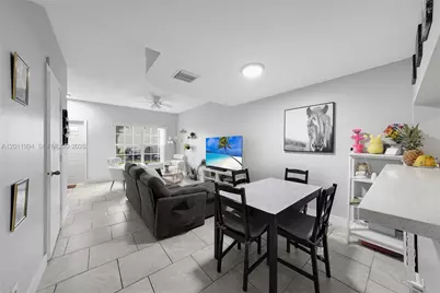 29 Simonton Cir #29, Weston, FL 33326 - Photo 7