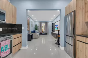 1569 Euclid Ave, Miami Beach, FL 33139 - Photo 13