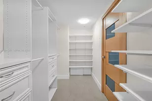 3001 S Ocean Dr, Hollywood, FL 33019 - Photo 27