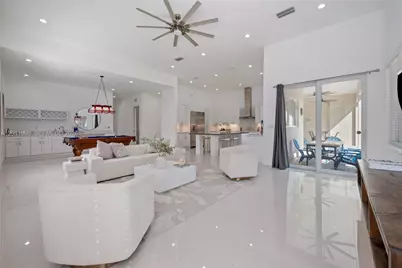10703 SW 84th Ave, Miami, FL 33156 - Photo 13