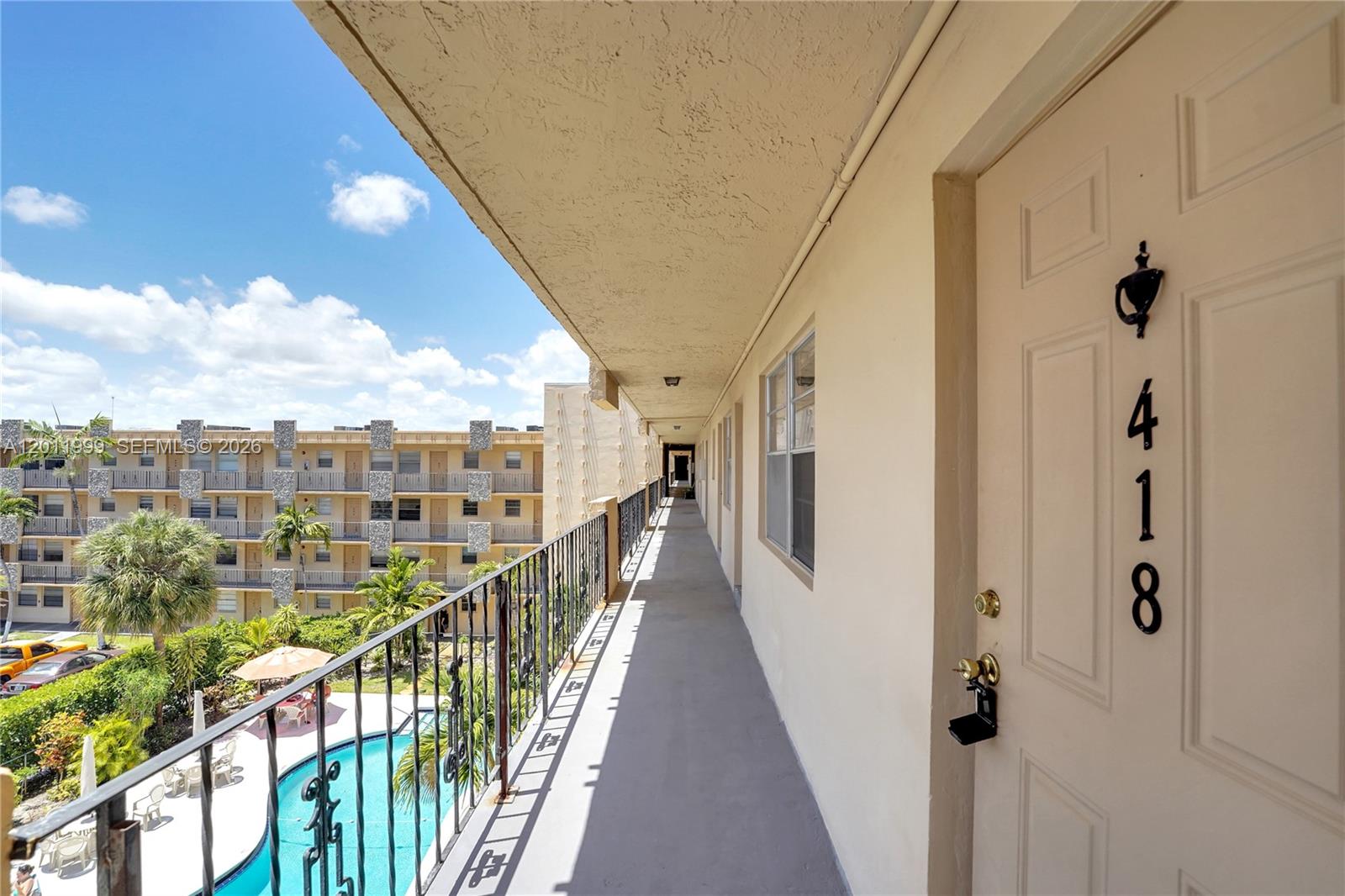 2145 Pierce St #418 main architectural view
