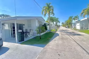 219 W Lake Dr, Hallandale Beach, FL 33009 - Photo 3