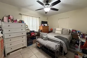 596 NW 109th St, Miami, FL 33168 - Photo 13