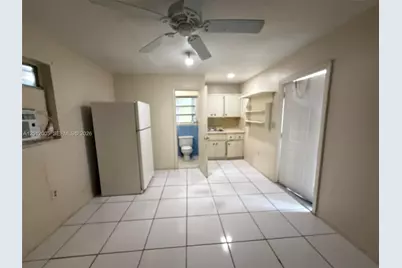 596 NW 109th St, Miami, FL 33168 - Photo 7
