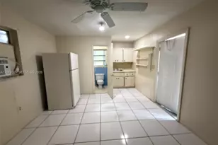 596 NW 109th St, Miami, FL 33168 - Photo 7