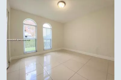 400 Majorca Ave #400, Coral Gables, FL 33134 - Photo 9