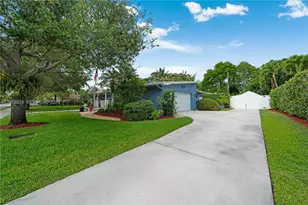 13401 SW 74th Ave, Pinecrest, FL 33156 - Photo 23