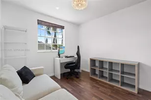 303 Bridgeton Rd, Weston, FL 33326 - Photo 23