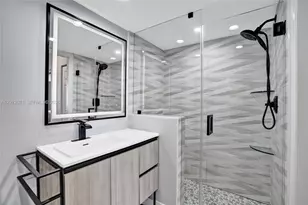 2750 NE 183rd St, Aventura, FL 33160 - Photo 23