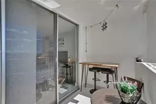 2750 NE 183rd St, Aventura, FL 33160 - Photo 27