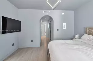 1 Century Ln, Miami Beach, FL 33139 - Photo 7