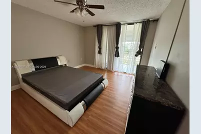 1100 Saint Charles Pl #606, Pembroke Pines, FL 33026 - Photo 3