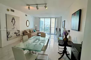 335 S Biscayne Blvd, Miami, FL 33131 - Photo 13