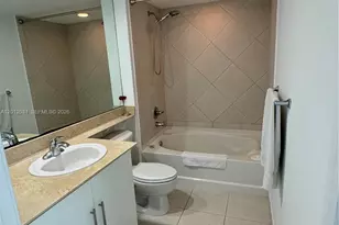 335 S Biscayne Blvd, Miami, FL 33131 - Photo 23