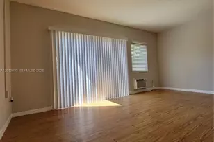 835 Lenox Ave., Miami Beach, FL 33139 - Photo 3