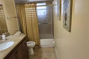 1670 NE 191st St, Miami, FL 33179 - Photo 9