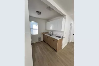 1825 NW 74th Ter #1825, Miami, FL 33147 - Photo 11