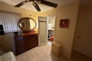 4635 NW 44th St, Tamarac, FL 33319 - Photo 15