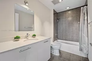 3470 E Coast Ave, Miami, FL 33137 - Photo 33