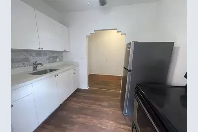 1644 Plunkett St #EAST, Hollywood, FL 33020 - Photo 5