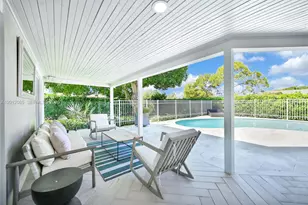 1001 NW 4th Ct, Boca Raton, FL 33432 - Photo 47