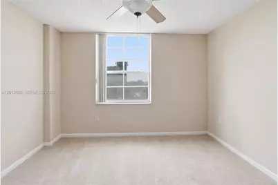 520 SE 5th Ave #1409, Fort Lauderdale, FL 33301 - Photo 25