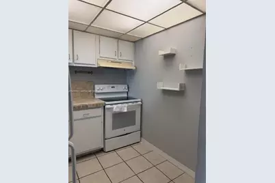 801 NW 47th Ave #717W, Miami, FL 33126 - Photo 9
