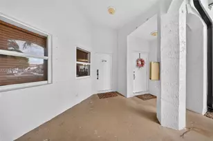 2334 SE 24th Ave, Homestead, FL 33035 - Photo 3