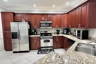 2900 NW 125th Ave, Sunrise, FL 33323 - Photo 5