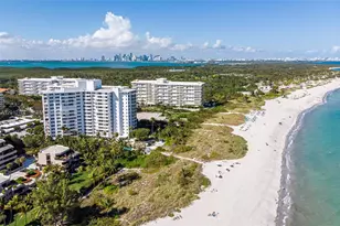 200 Ocean Ln Dr, Key Biscayne, FL 33149 - Photo 21
