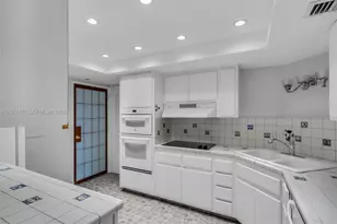 200 Ocean Ln Dr, Key Biscayne, FL 33149 - Photo 7
