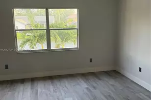 13950 Oak Ridge Dr, Davie, FL 33325 - Photo 11