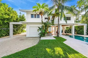 60 Ocean Front Dr, Key Largo, FL 33037 - Photo 27