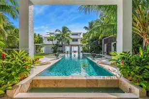 60 Ocean Front Dr, Key Largo, FL 33037 - Photo 3