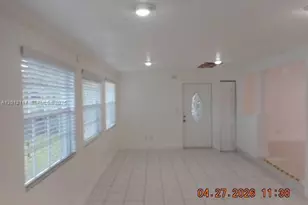 9351 NW 35th Pl, Sunrise, FL 33351 - Photo 7