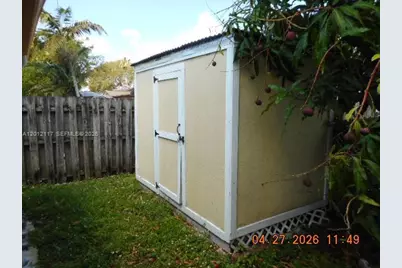 9351 NW 35th Pl, Sunrise, FL 33351 - Photo 29