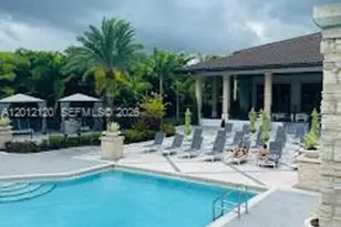 7635 NW 103rd Pl, Doral, FL 33178 - Photo 59