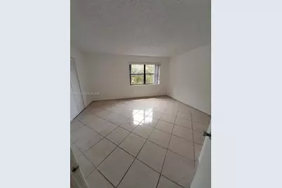 10245 NW 9th St Cir #204-9, Miami, FL 33172 - Photo 21