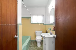 5651 NW 3rd St, Miami, FL 33126 - Photo 17