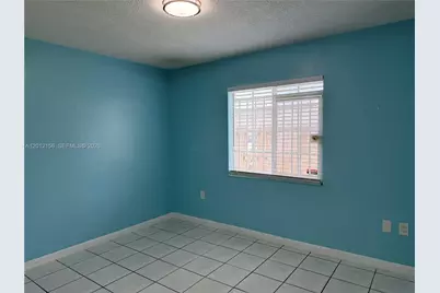 837 SE 8th Ct #4, Hialeah, FL 33010 - Photo 9