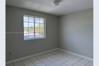 837 SE 8th Ct #2, Hialeah, FL 33010 - Photo 9
