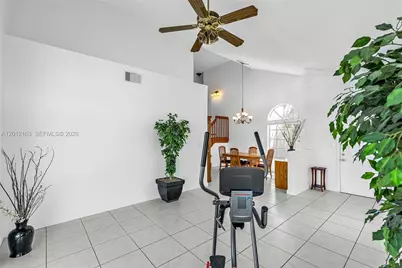 1910 NW 180th Way, Pembroke Pines, FL 33029 - Photo 33