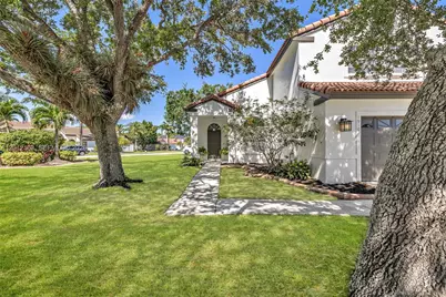 1910 NW 180th Way, Pembroke Pines, FL 33029 - Photo 23