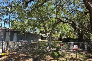 151 NW 164th St, Miami, FL 33169 - Photo 7