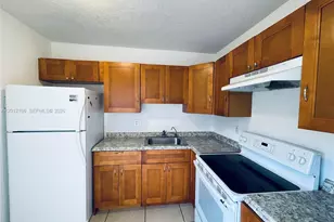 825 NW 46th Ave, Plantation, FL 33317 - Photo 1