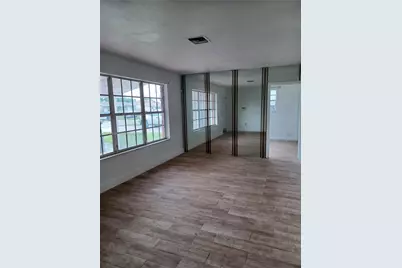 2330 Kingston Dr, Miramar, FL 33023 - Photo 9
