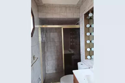 2330 Kingston Dr, Miramar, FL 33023 - Photo 13
