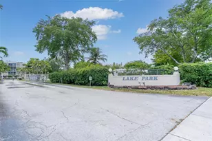 950 NE 199th St, Miami, FL 33179 - Photo 41